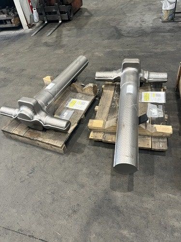 Des pièces métalliques réalisées par l'entreprise.